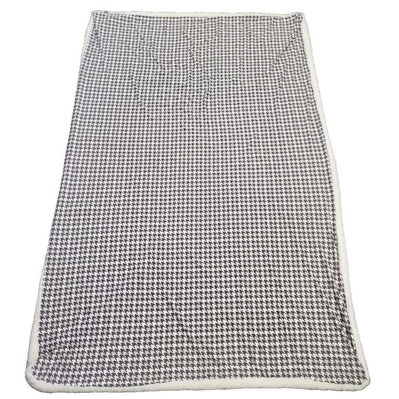 Sweet Bamboo Gray Houndstooth Big Kid Faux Fur Layered Plush Throw Blanket - Picture 2 of 8